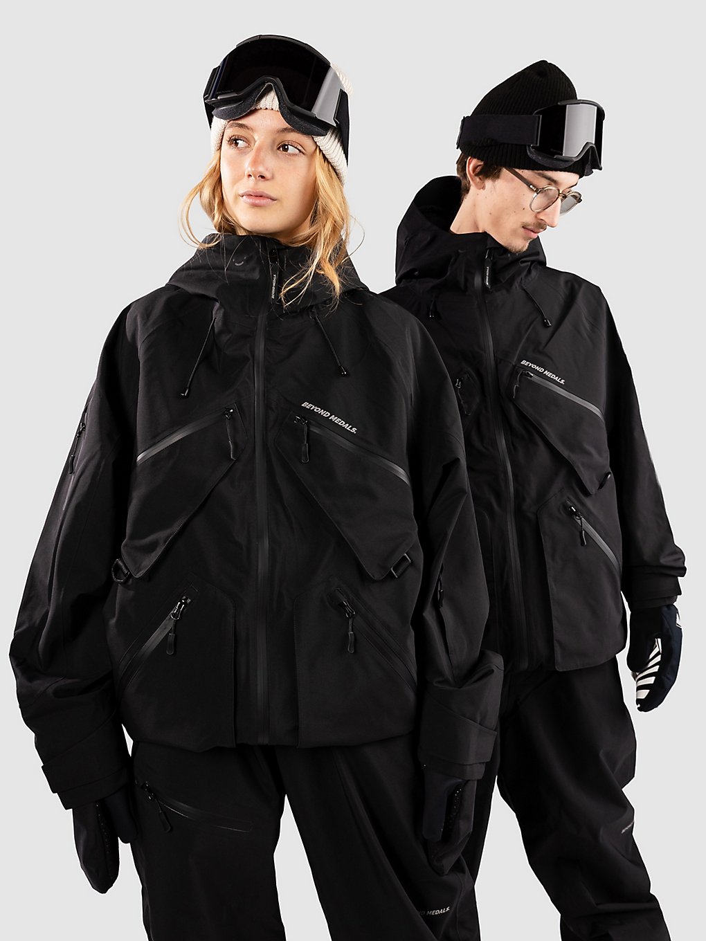 Beyond Medals X 3L Jacke black